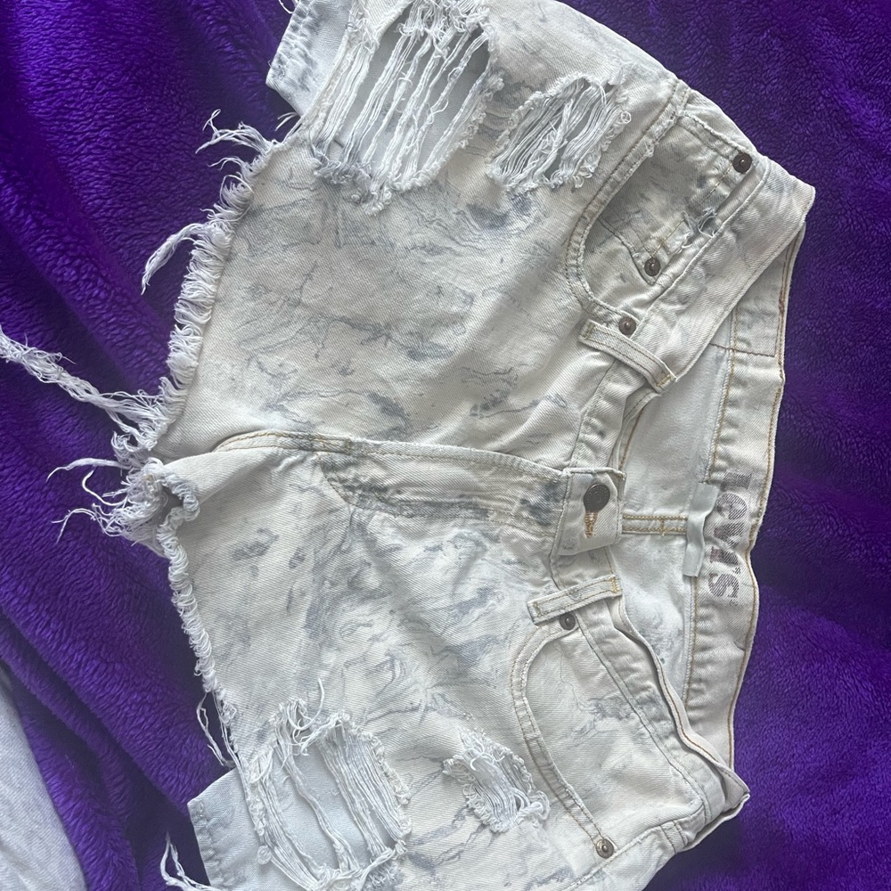 Levi Jean shorts 527